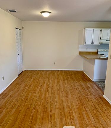 5th image of 1436 SE Colchester Cir #1436