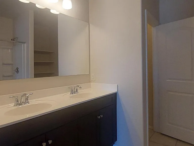 30238 W Verde Ln — Photo 28