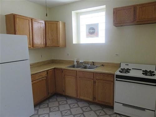 3rd image of 3333 W Lexington St #1