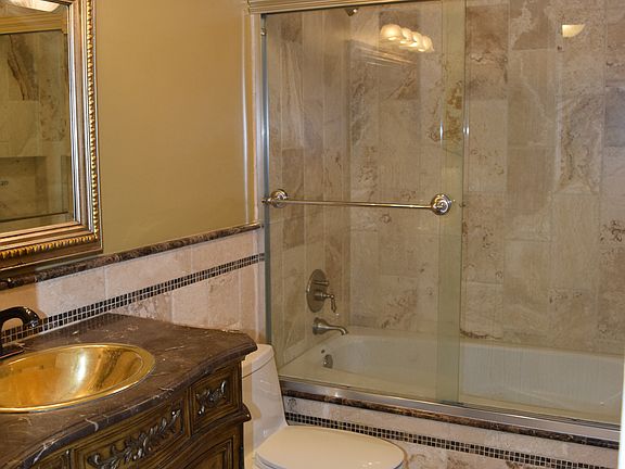 3rd image of 390 Golfview Drive #D