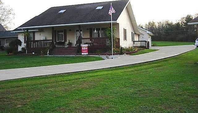 1st image of 1105 Apple Valley Dr