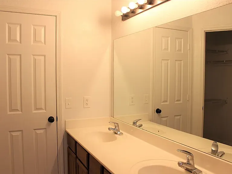 Bliss Cir, Centerton — Photo 4
