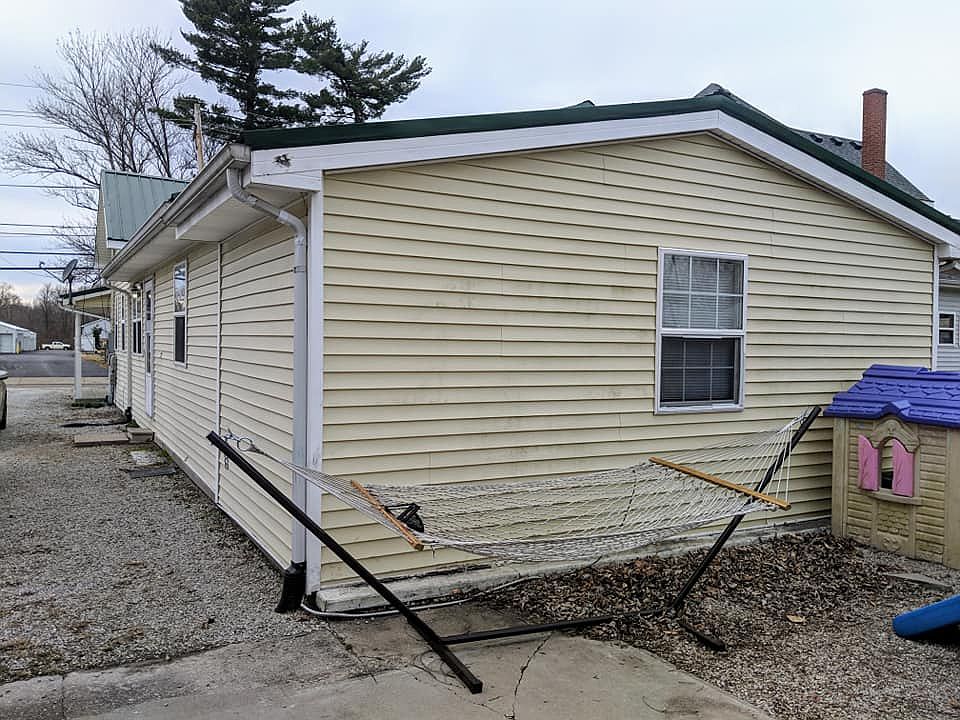 2nd image of 62 Norris Ave