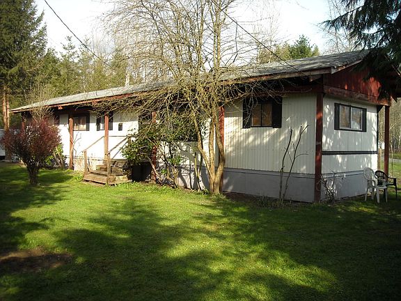 View from south end of front yard