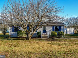 31599 Wilmington St, Ocean View, DE 19970