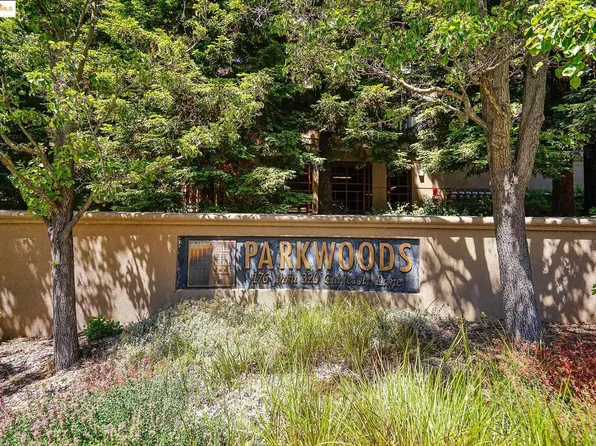 240 Caldecott Ln Unit 209, Oakland, CA 94618