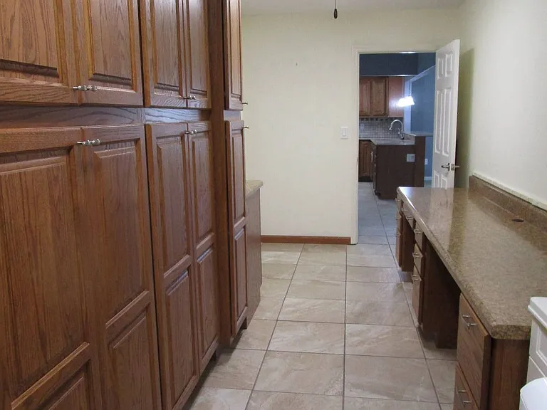 3923 Santiago St — Photo 33