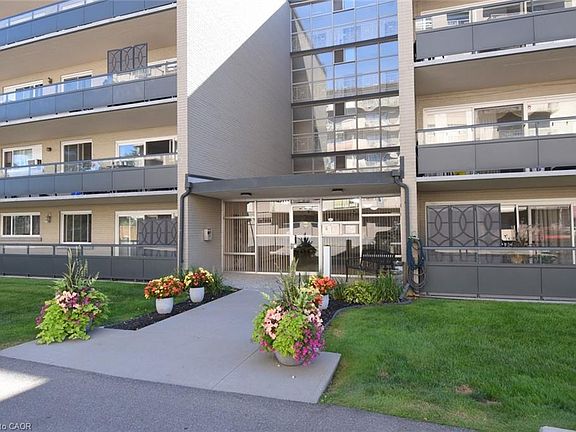 2nd image of 510 Queenston Rd #406