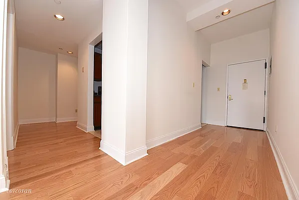 Rented by Corcoran | media 20