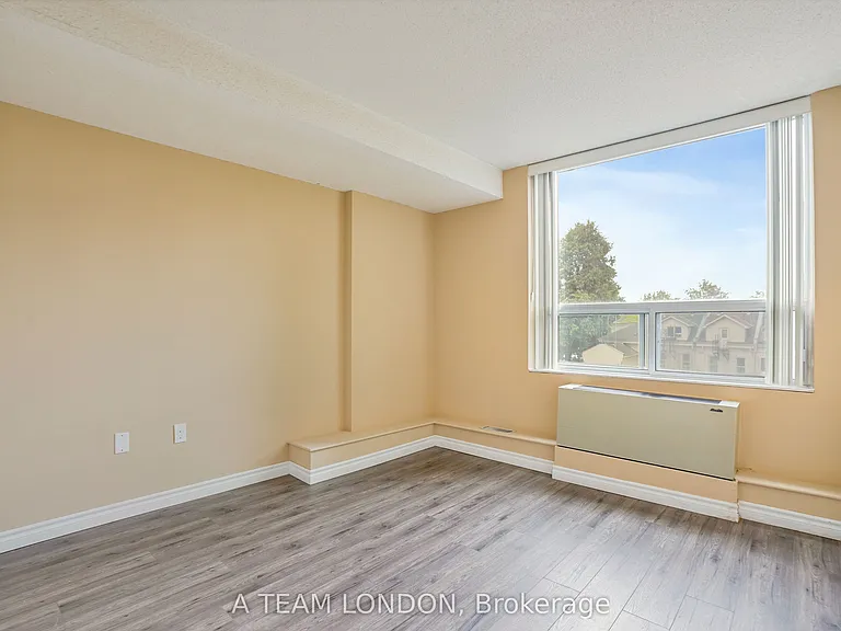 155 Kent St #407 — Photo 13