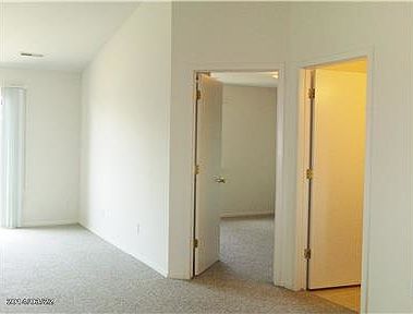 1st image of 7376 Crystal Lake Dr APT 4
