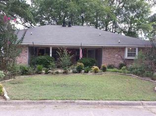 3922 Eastwood Dr, Texarkana, AR 71854