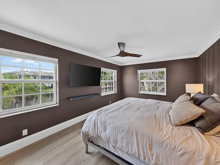 6515 Bay Club Dr #4 — Photo 8