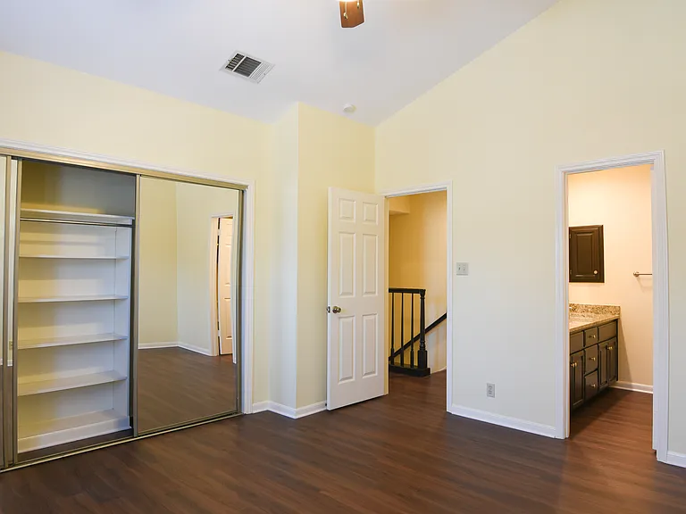 9 Chapel Hill Cir — Photo 27