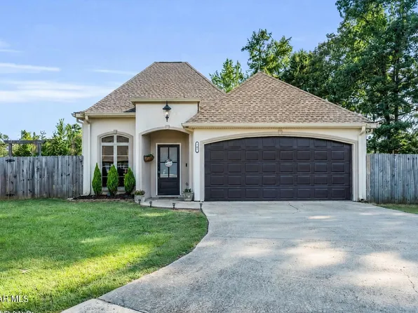 59 Regent Ln, Columbus, MS 39705