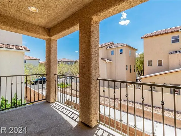 8937 Jennifer Anne Ave — Photo 13