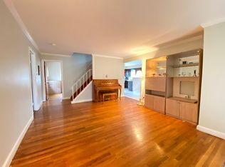 1131 Wood Ave, Edison, NJ 08820