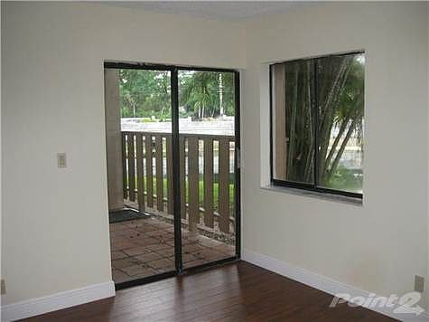 5th image of 2 Wimbledon Lake Dr #253