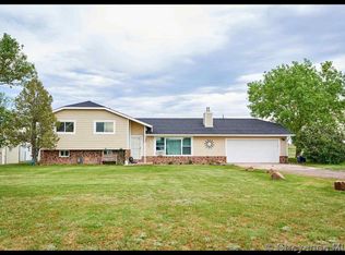 2601 De Graw Dr, Cheyenne, WY 82009