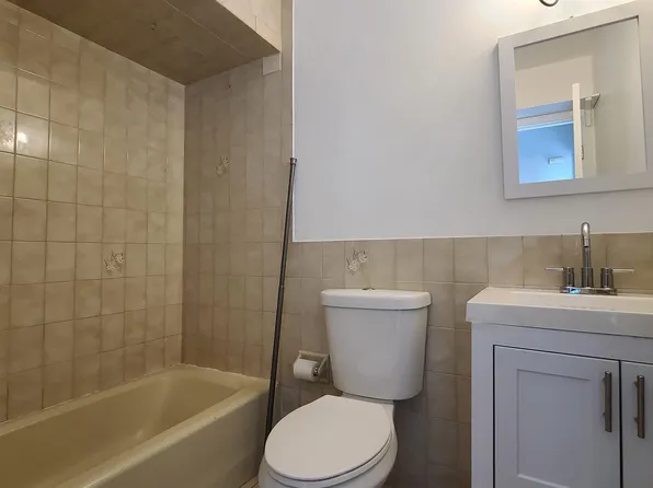 4905 Park Avenue image 10 of 12