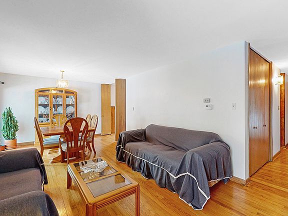 2nd image of 5482 Natalie Dr