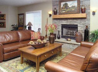 882 W Foxboro Dr, North Salt Lake, UT 84054