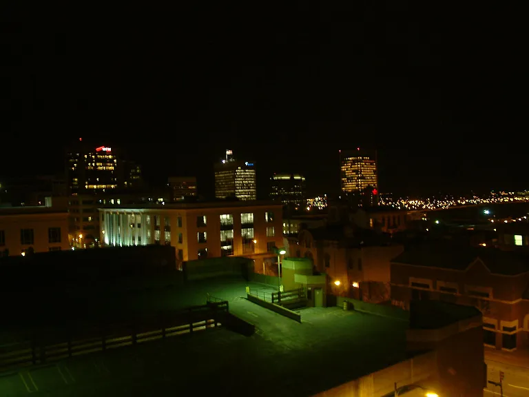 Linden Towers — Photo 12