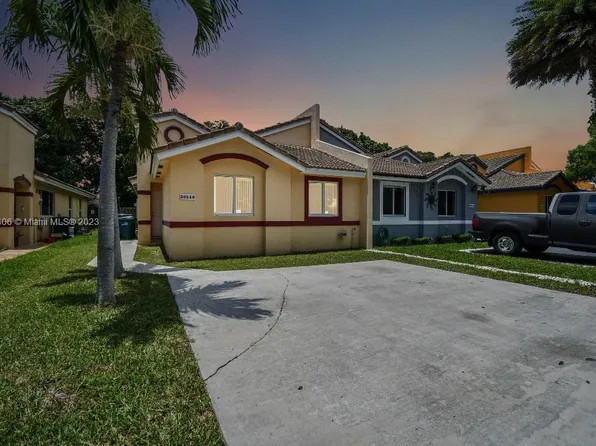 20548 SW 93rd Ave, Cutler Bay, FL 33189