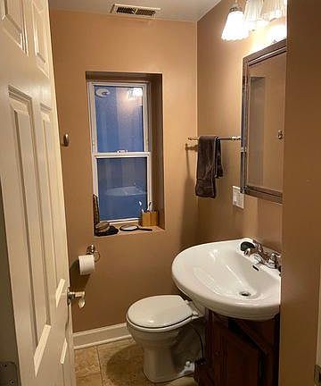 2nd image of 2036 N Honore St #1