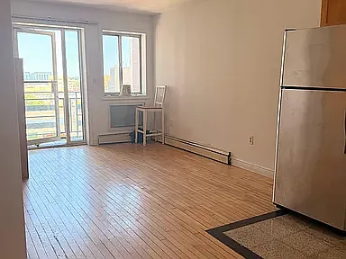 37-20 Prince St #3F — Photo 4