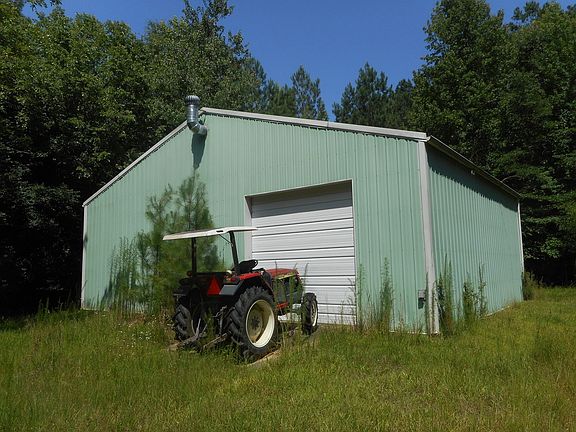 3rd image of 3918 McCormick Hwy