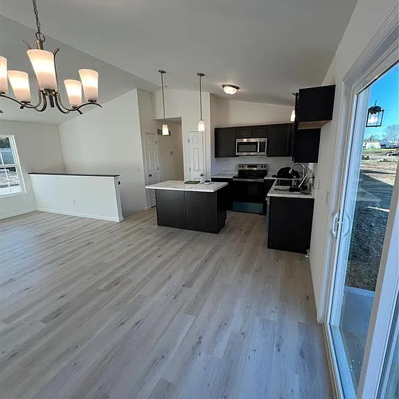160 Rivers Edge Dr — Photo 5