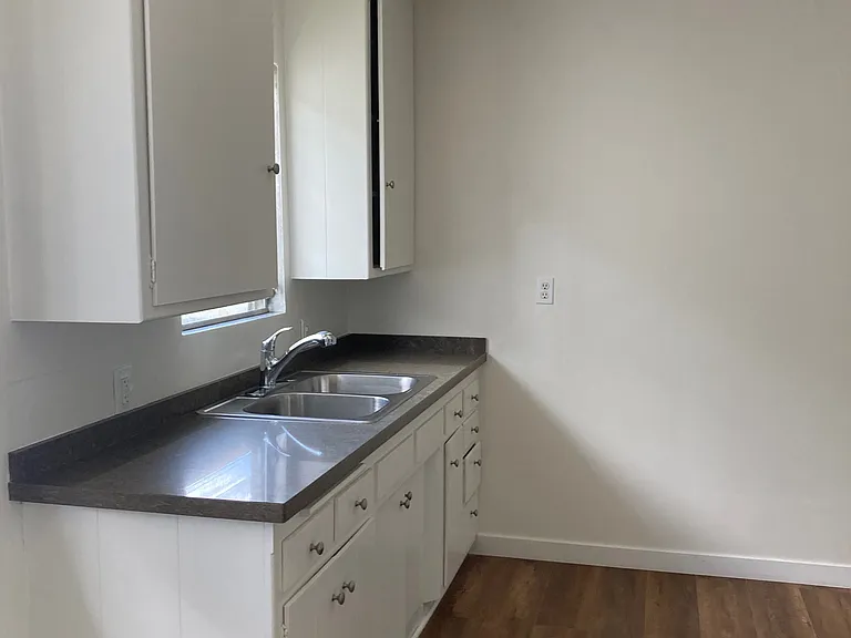 4232 Fair Ave #13 — Photo 5