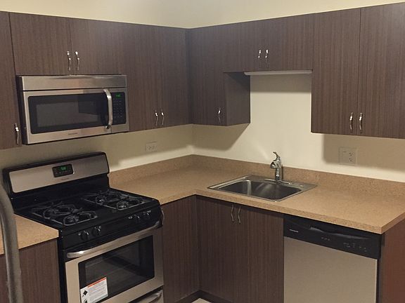4th image of 3310 W Wabansia Avenue # Fl 2nd