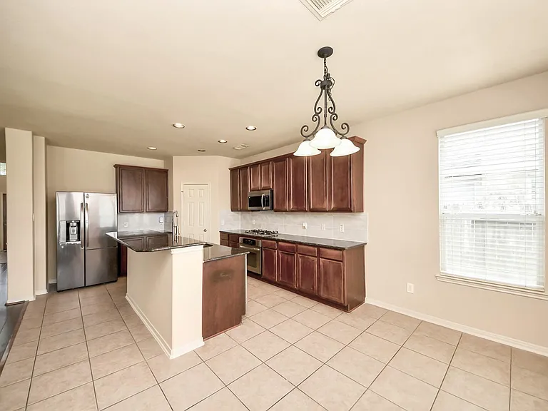 4 Palmdale Ln — Photo 29