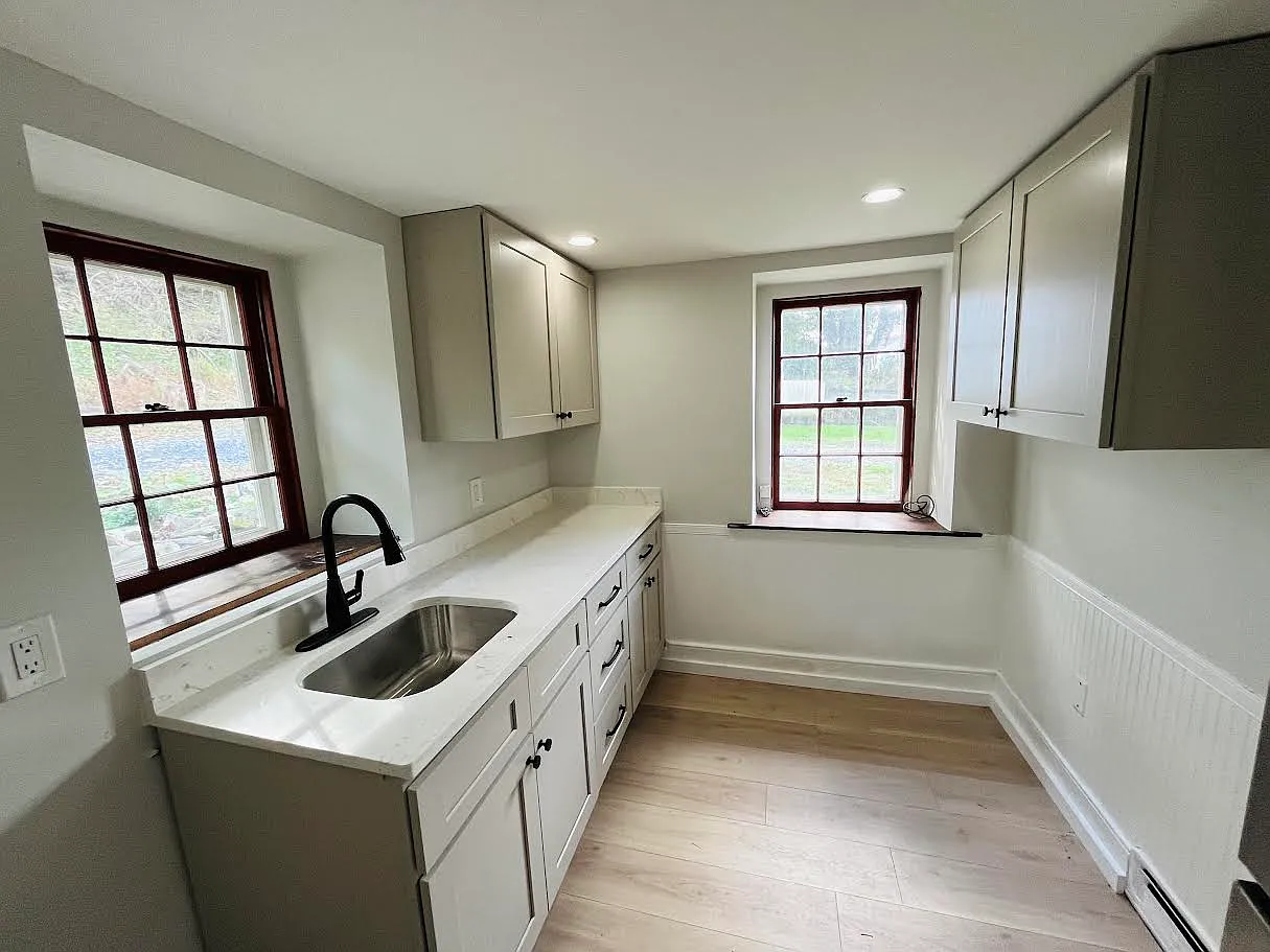 1 bed, 800 sqft, $2,000 — Photo 4