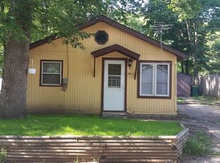 80 Cathryn Ct, Fox Lake, IL 60020