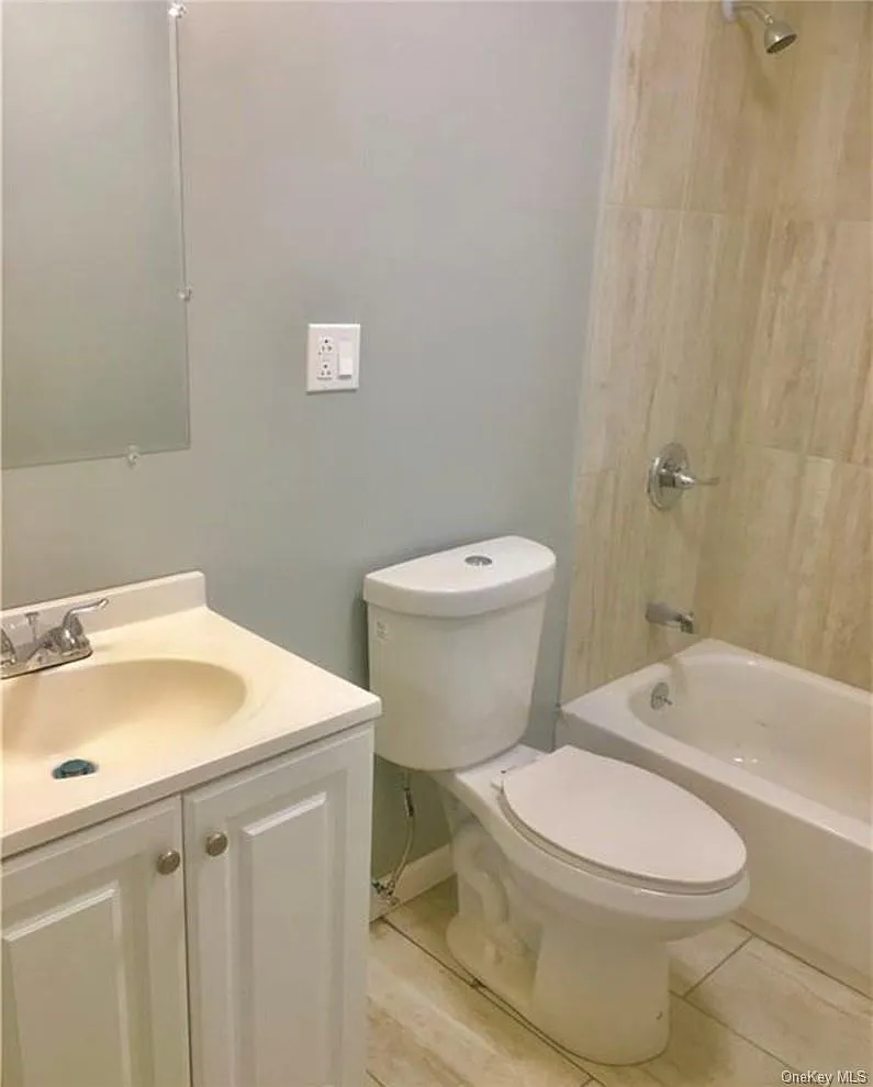 1 bed, 1.0 bath, 550 sqft, $1,500 — Photo 3