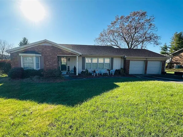 105 Buttercup Ln, Campbellsville, KY 42718