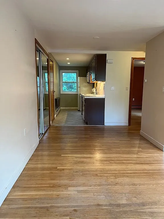 1 bed, 609 sqft, $1,900 — Photo 4
