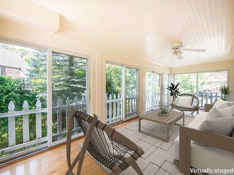 91 Pickwick Rd — Photo 5