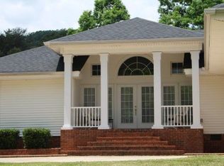 2988 Skitts Mountain Rd, Cleveland, GA 30528