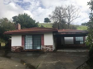 2612 Woodside Ct, Pinole, CA 94564