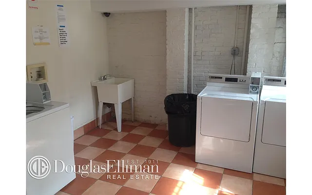Rented by Douglas Elliman | media 99