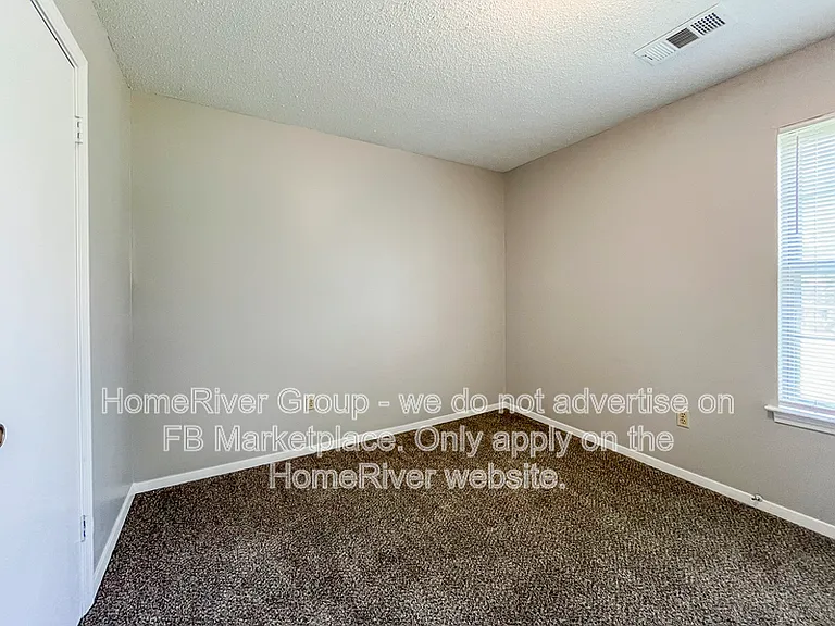 830 Englewood Cv — Photo 16