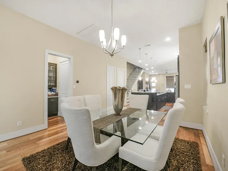 5425A Hidalgo St — Photo 22