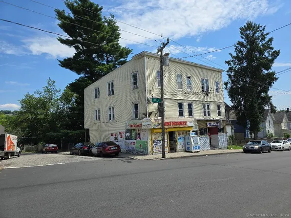 72 Hill Street, Waterbury, CT 06704