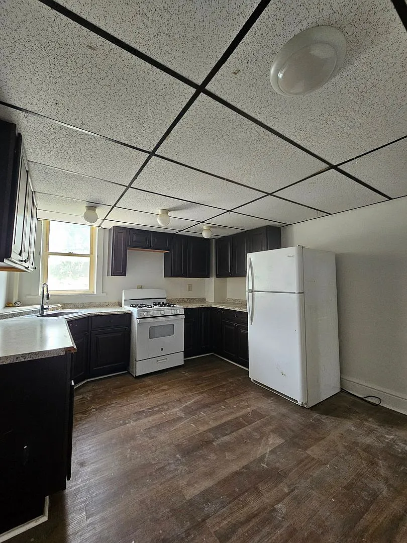 434 W. Princess Street — Photo 2