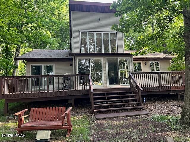 1st image of 355 Bear Creek Lake Dr