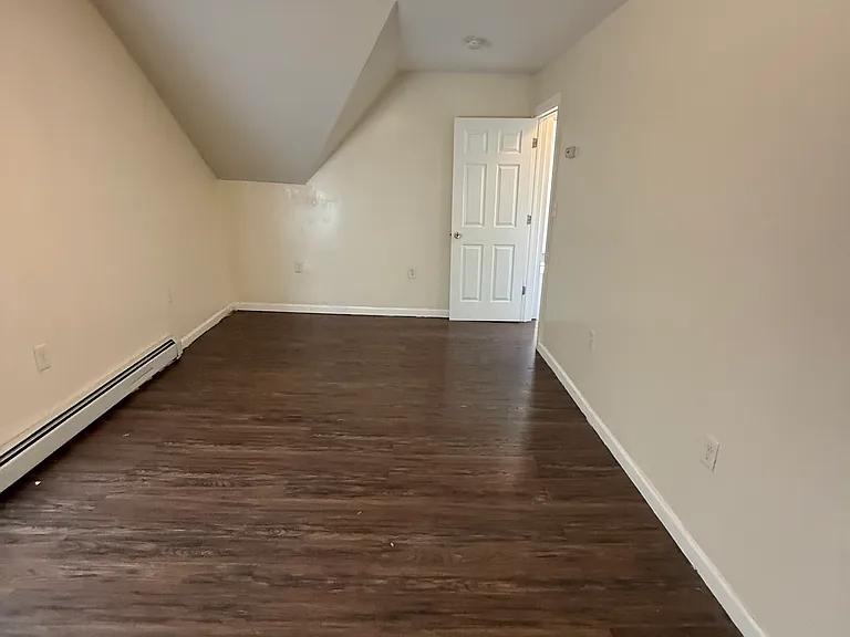 745 E 22nd St #3 — Photo 10